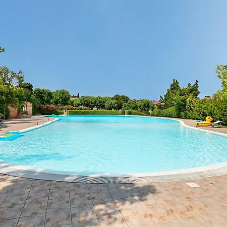 Edera Villa